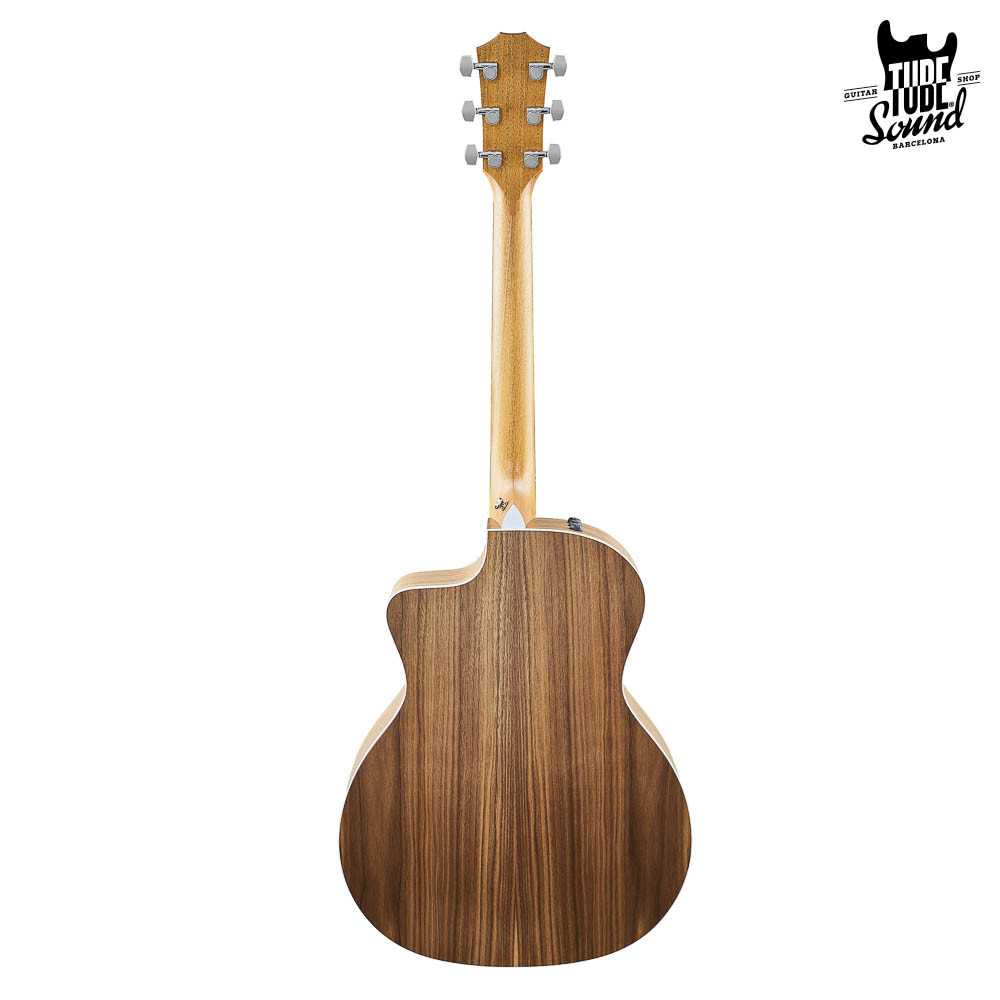 Taylor 214ce Walnut Natural