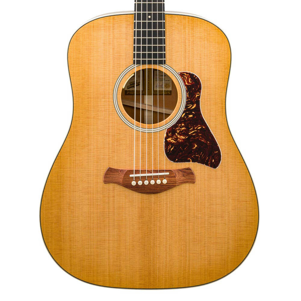 Taylor 510e Trey Hensley Gold Label Antique Blond